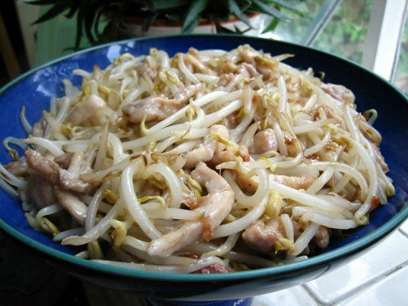 stir-fried-beansprouts-with-chicken